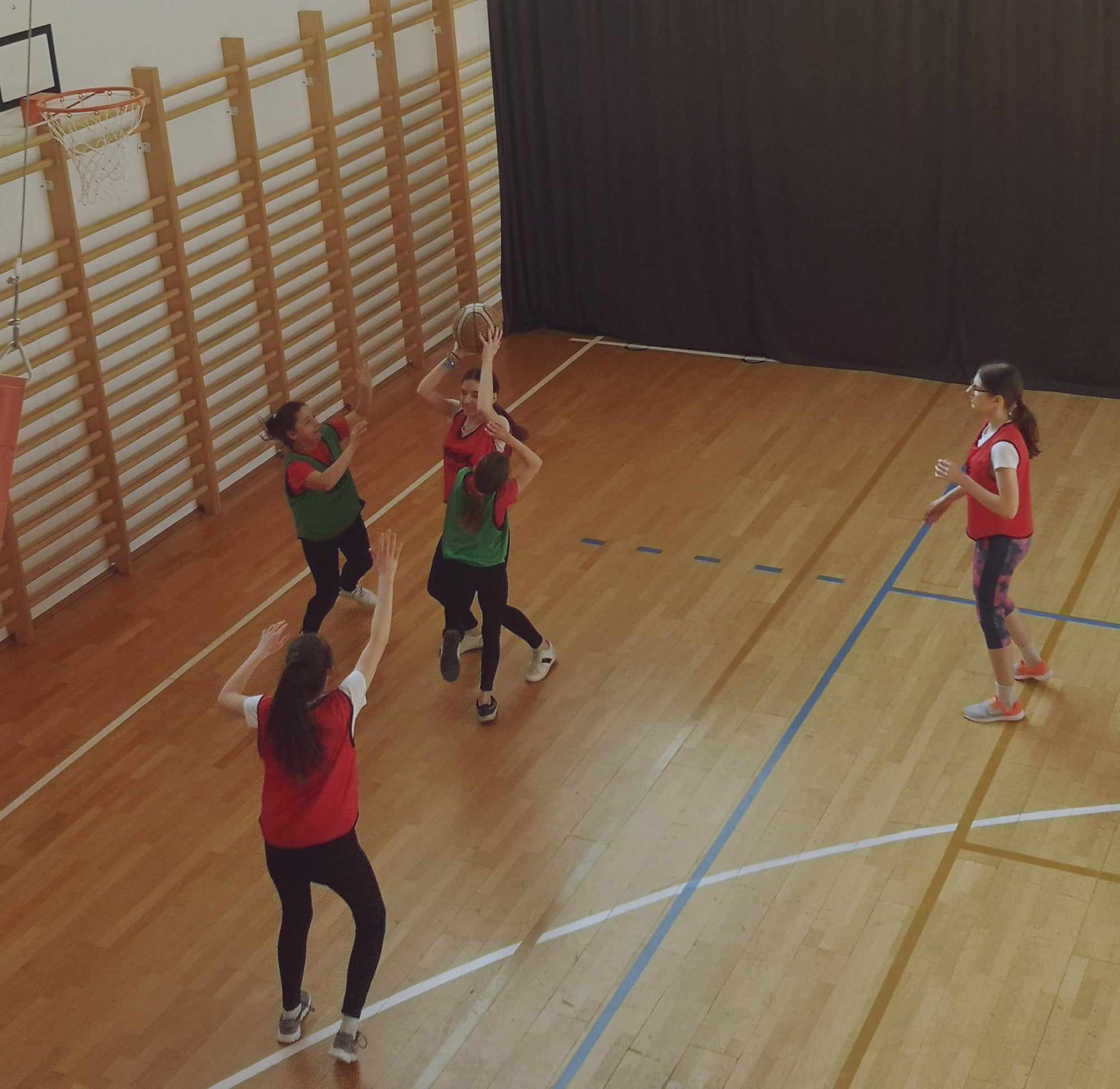 15aafe92-0318-464b-a70e-f944959f9686-1