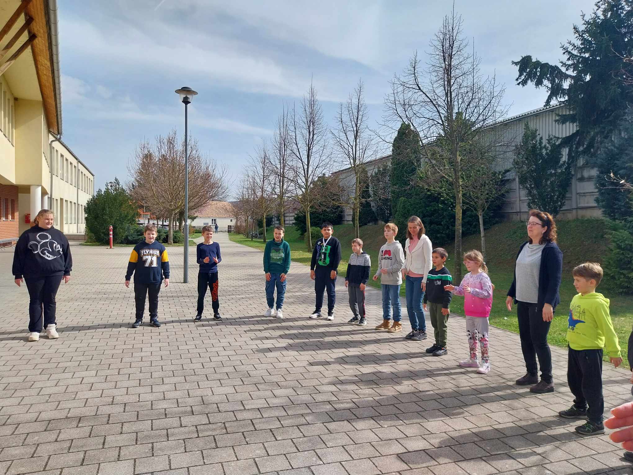 2da072f7-15a6-410e-a1fa-1da102f6e48e-1