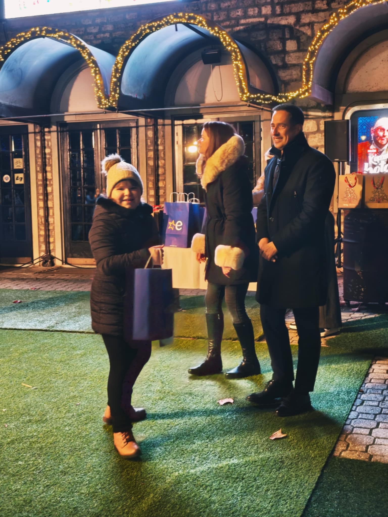 b1465cd2-6f0c-47ef-8b37-59c42435e544-1