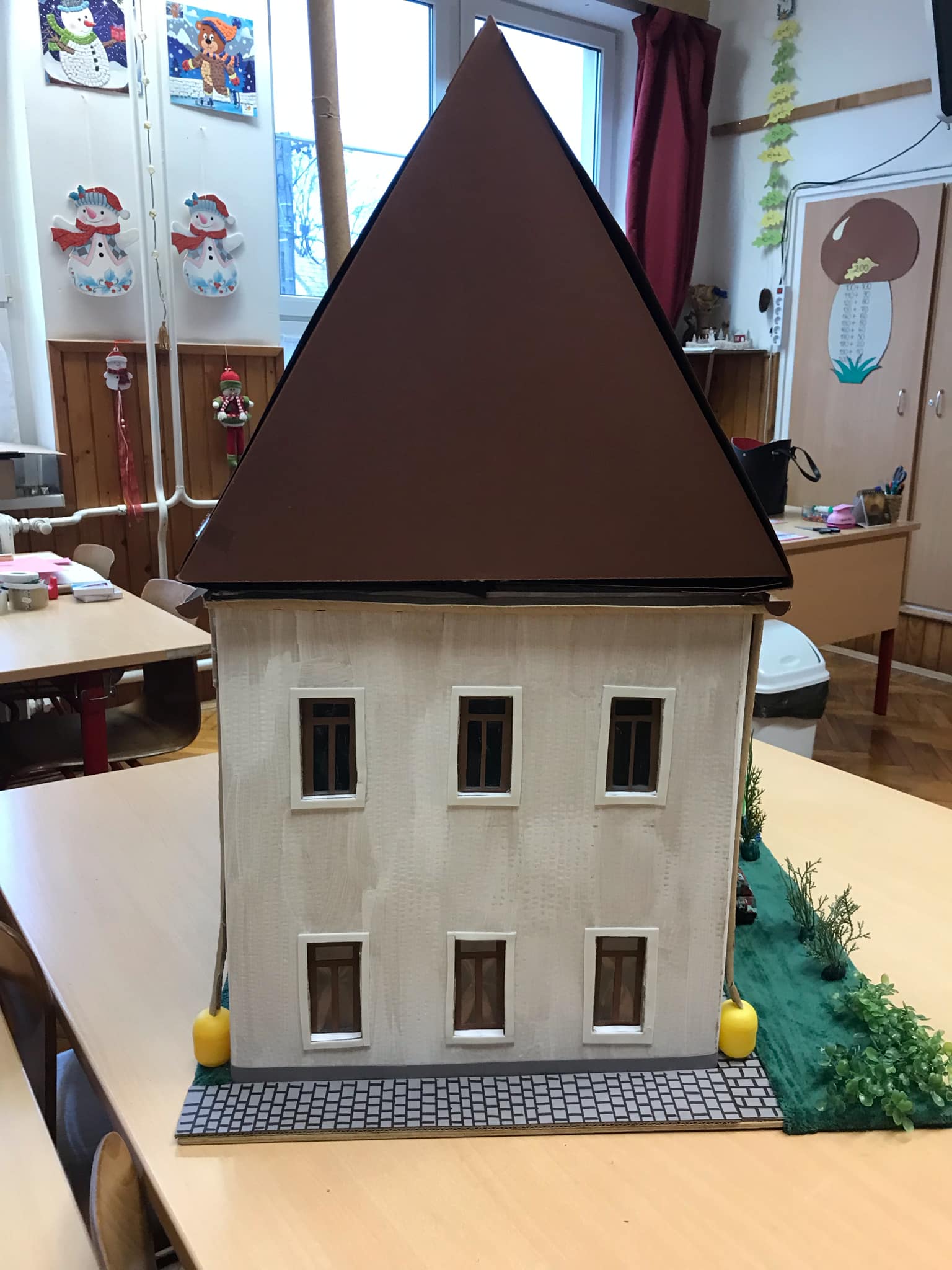 9705daad-fbe9-4225-a378-9b77e12fcaeb