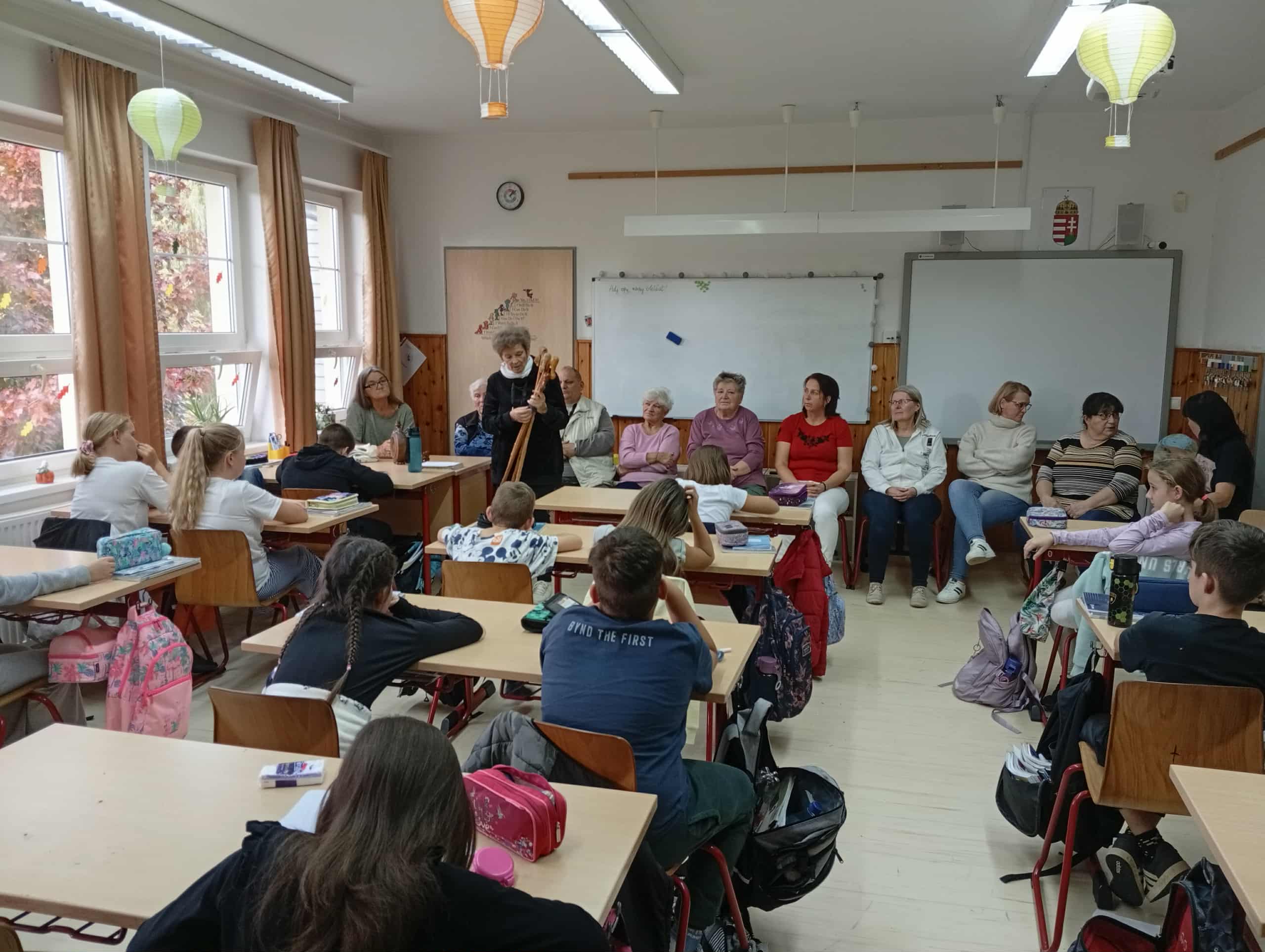 e403c098-802d-4f14-a56b-7d9683338235